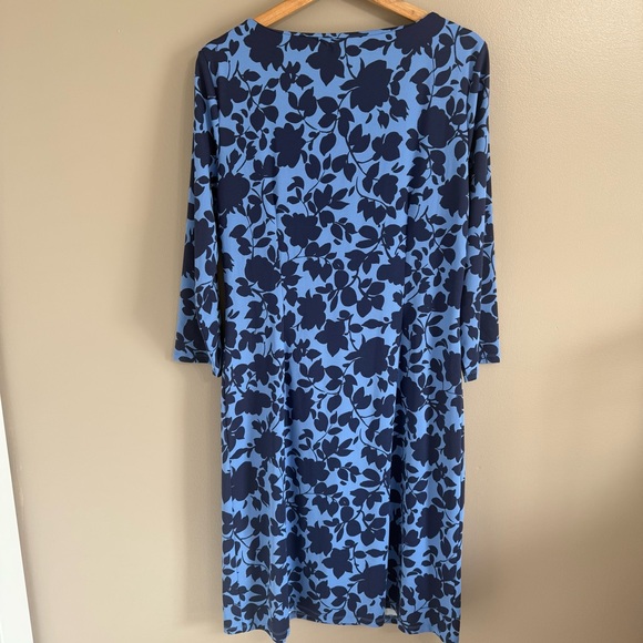 Talbots Effortless Jersey Tie Detail Floral 3/4 Sleeve Dress Navy/Blue Size L - Picture 5 of 10